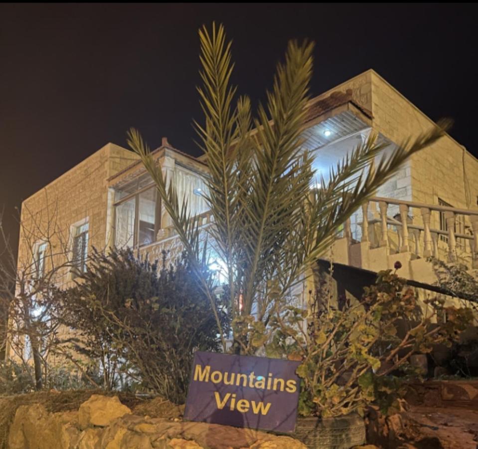 Mountains View Apartment Wadi Musa Exterior photo